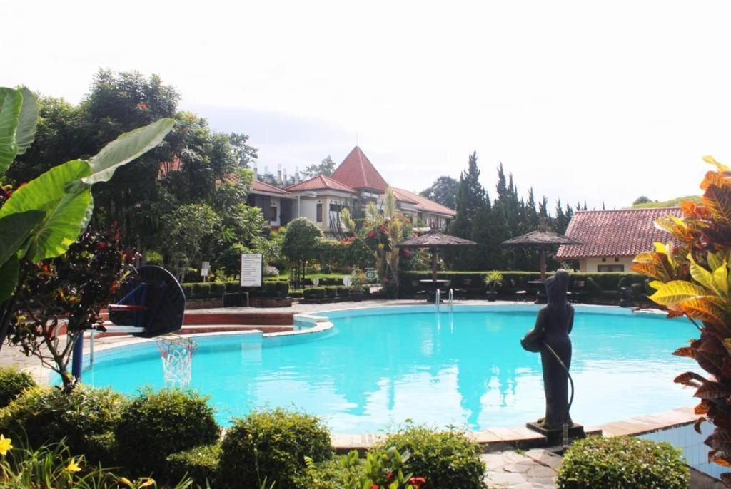 Hotel Pondok Remaja Pgi Puncak Exterior photo