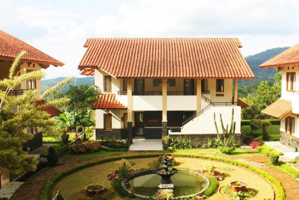Hotel Pondok Remaja Pgi Puncak Exterior photo